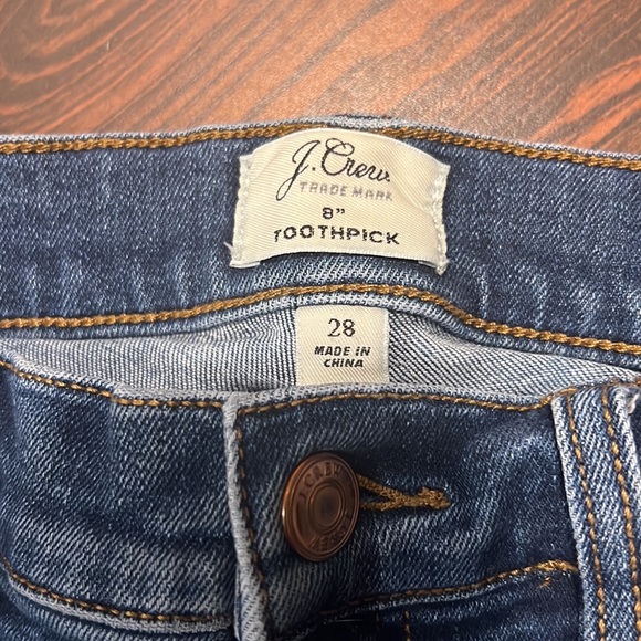 J. Crew 8” Toothpick Jeans sz 28 in Excellent Condition - Picture 4 of 4